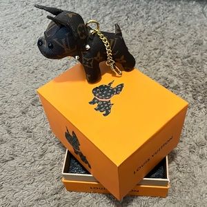 Louis Vuitton dog keychain with box